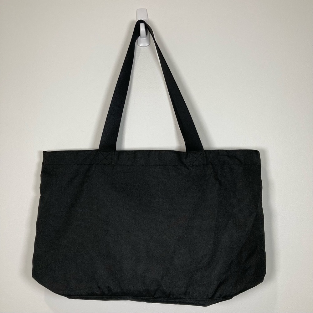PINK Victoria’s Secret Medium Weekender Tote Bag Plaid Black NEW - Picture 4 of 9